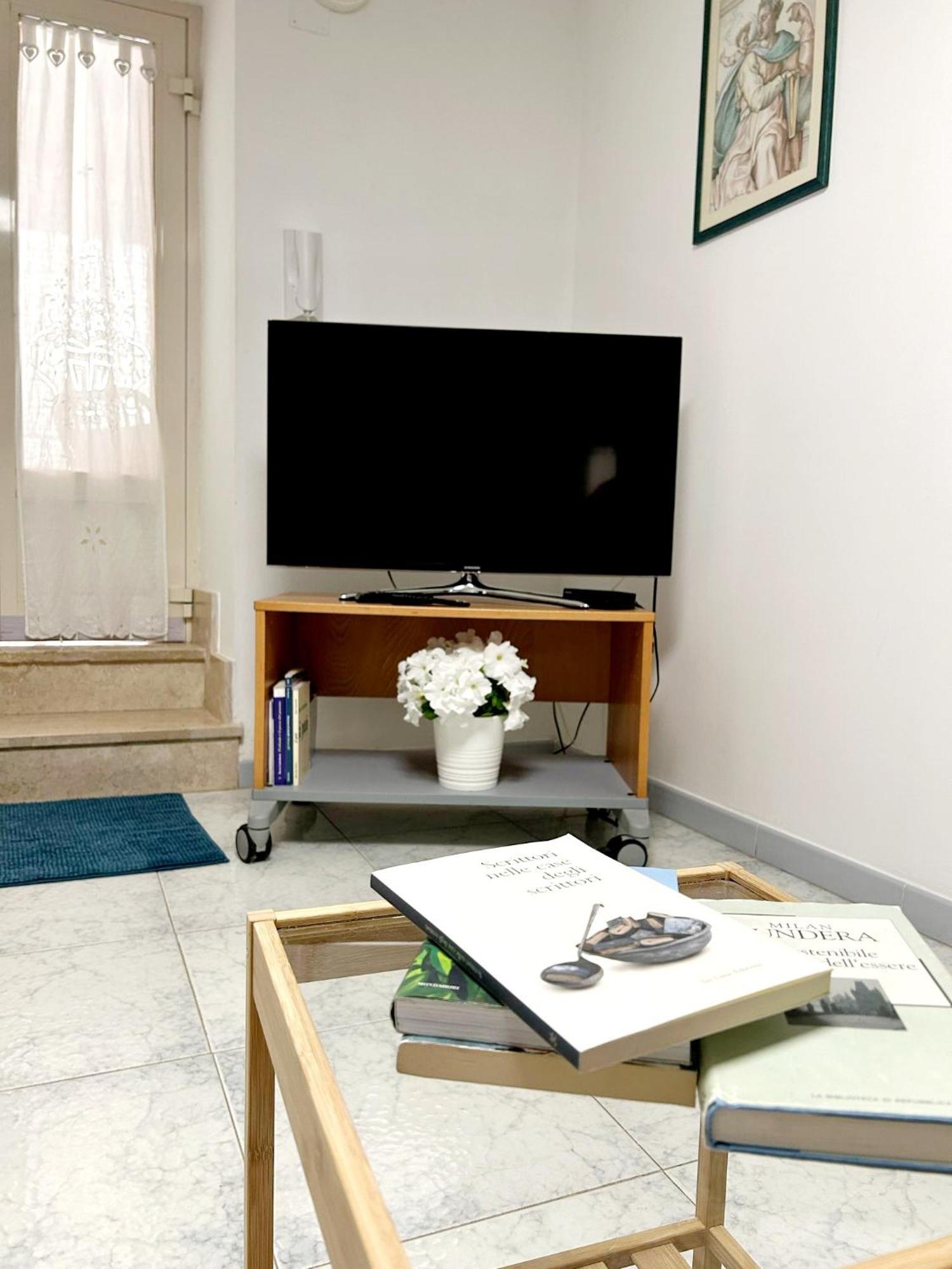 La Dimora Segreta Villa Bitetto Luaran gambar